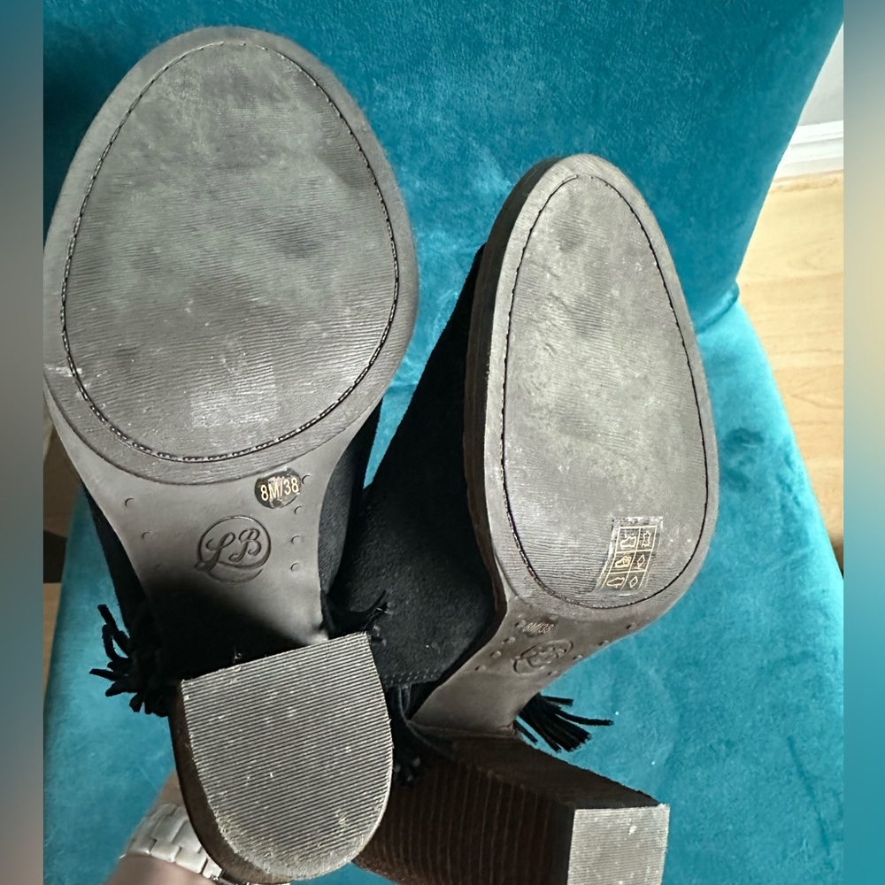 Lucky Brand Lantau Black Suede Fringe Heels - Size 8. - Picture 3 of 6